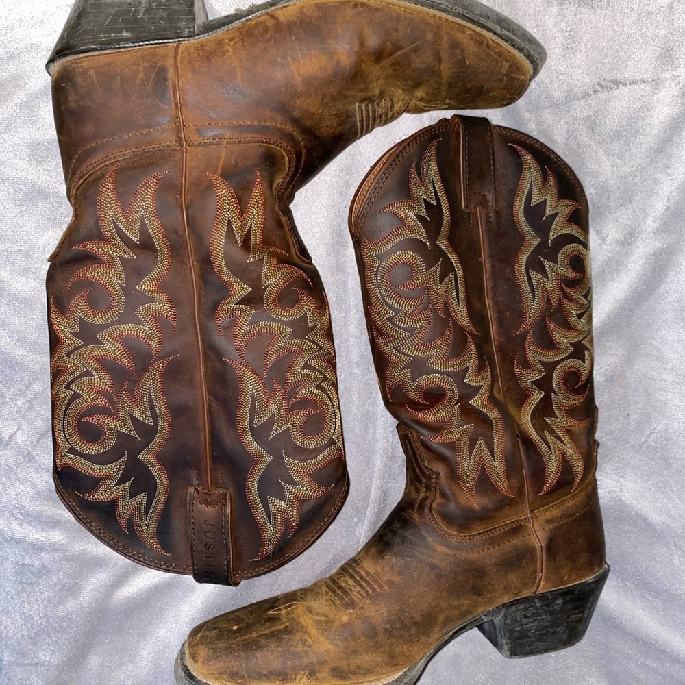 Justin cowboy boots